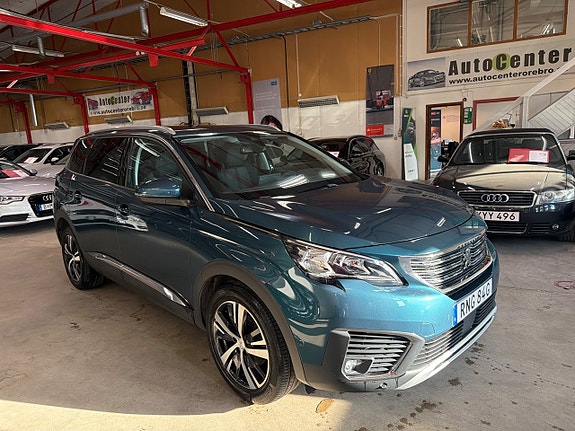 Peugeot 5008 3 of 16