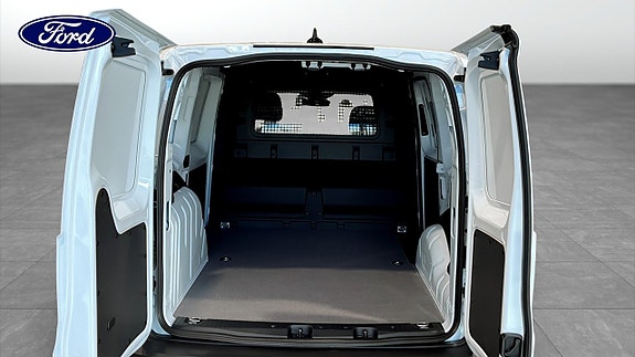 Ford Transit Connect 10 of 12