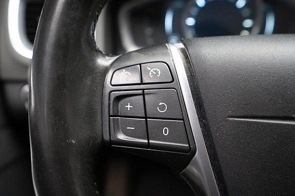 Volvo V60 Cross Country 17 of 22