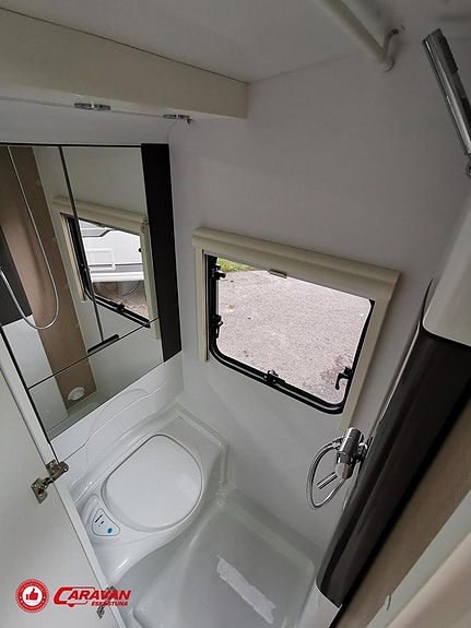 Adria ACTION 391 LH 10 of 20