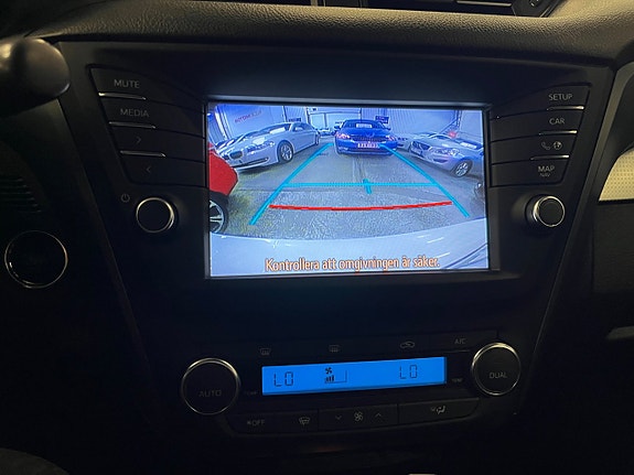 Toyota Avensis 17 of 17