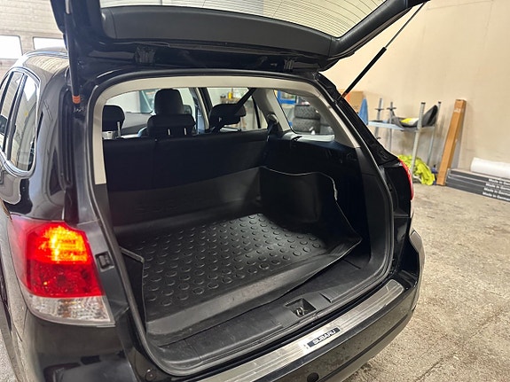 Subaru Legacy 18 of 21