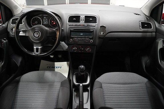 Volkswagen Polo 9 of 18