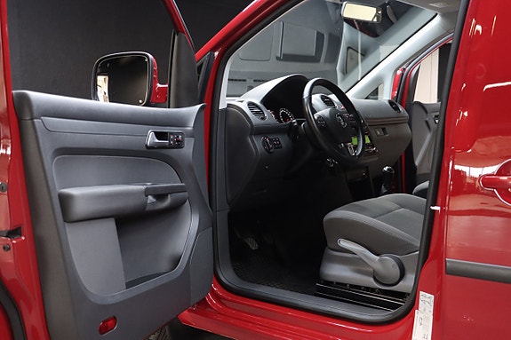 Volkswagen Caddy Maxi 9 of 21
