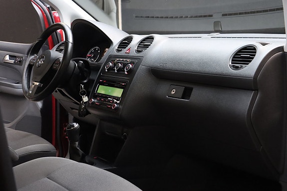 Volkswagen Caddy Maxi 14 of 21