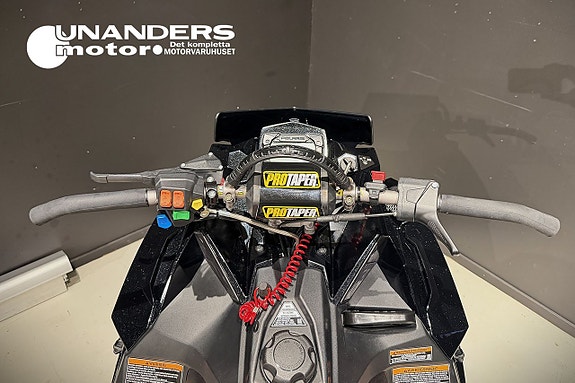 Polaris SKS 800 146" Passagerardyna Box Drag Nyservad 9 of 10