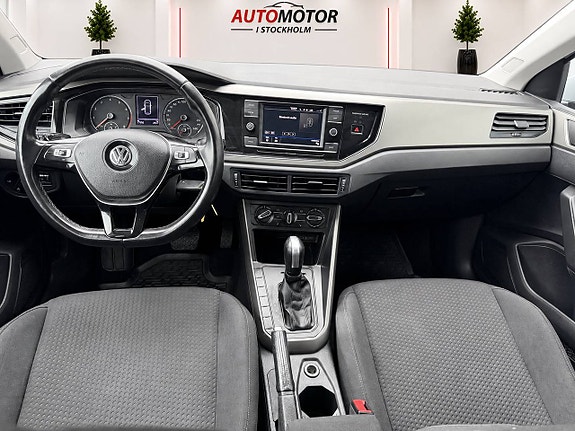 Volkswagen Polo 11 of 17