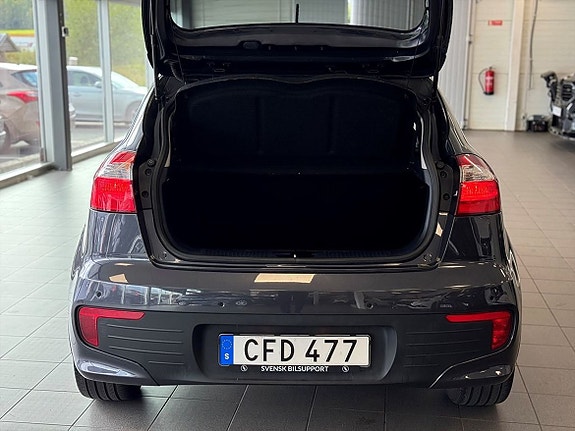 Kia Rio 21 of 21