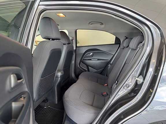 Kia Rio 14 of 21