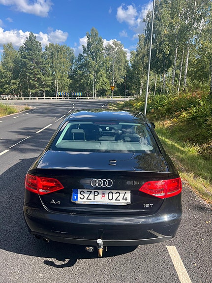 Audi A4 10 of 10