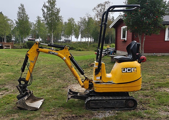 JCB 8008 2014 Endast 2040H Smidig  3 Skopor Tjälkrok 2 of 12