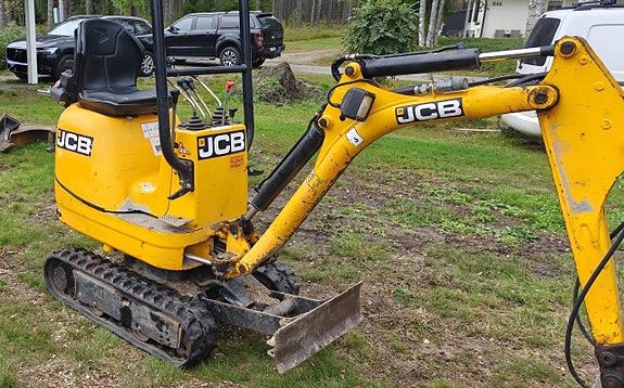 JCB 8008 2014 Endast 2040H Smidig  3 Skopor Tjälkrok 5 of 12