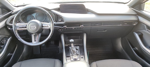 Mazda 3 6 of 8