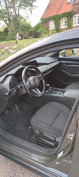 Mazda 3 7 of 8