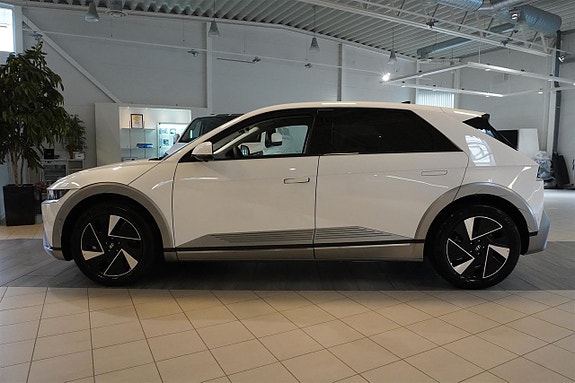 Hyundai Ioniq 5 3 of 29