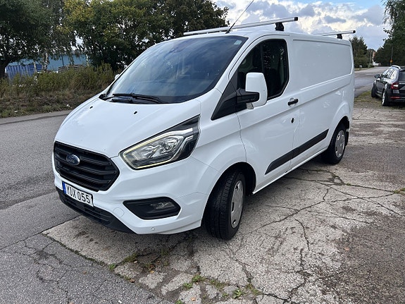 Ford Transit Custom 5 of 15