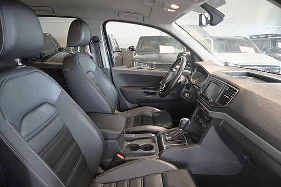 Volkswagen Amarok 11 of 30