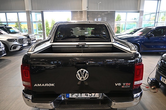 Volkswagen Amarok 16 of 30