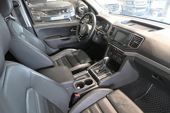 Volkswagen Amarok 10 of 30