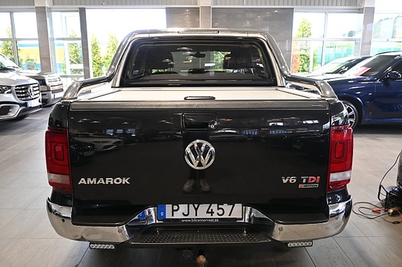 Volkswagen Amarok 17 of 30