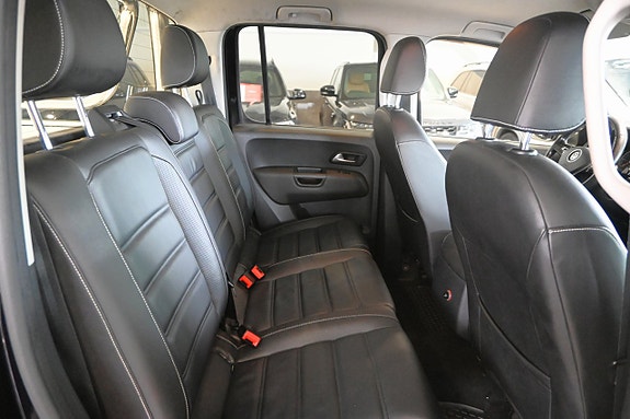 Volkswagen Amarok 14 of 30