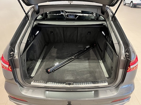 Audi A6 7 of 13