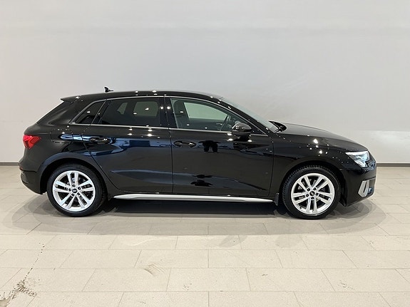 Audi A3 2 of 9