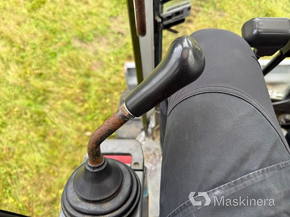 Grävmaskin Kobelco SK75UR 21 of 27