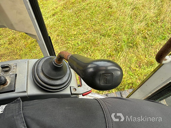 Grävmaskin Kobelco SK75UR 22 of 27