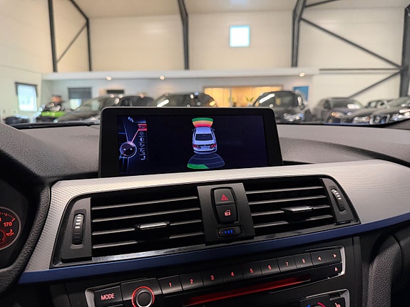 BMW 328i 19 of 20