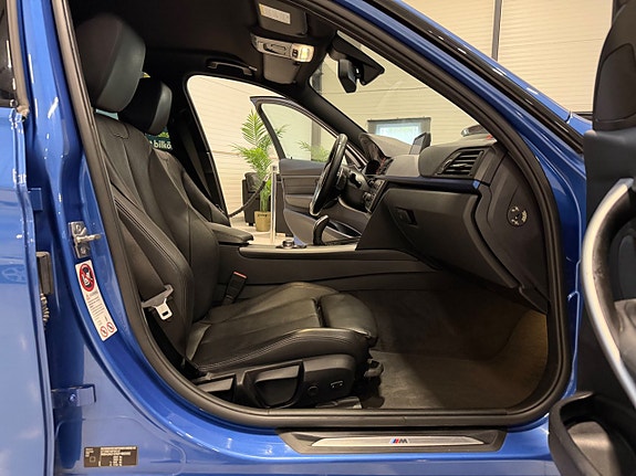 BMW 328i 16 of 20