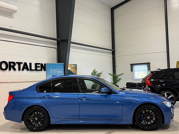 BMW 328i 11 of 20