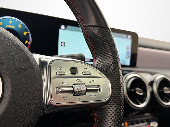 Mercedes-Benz CLA200 18 of 30