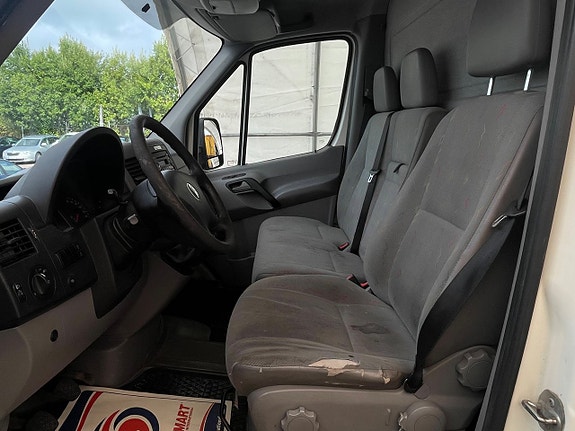 Volkswagen Crafter 10 of 19
