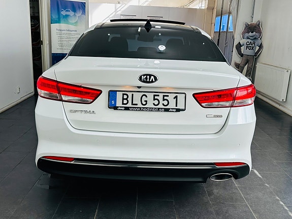 Kia Optima 9 of 25