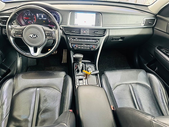 Kia Optima 10 of 25