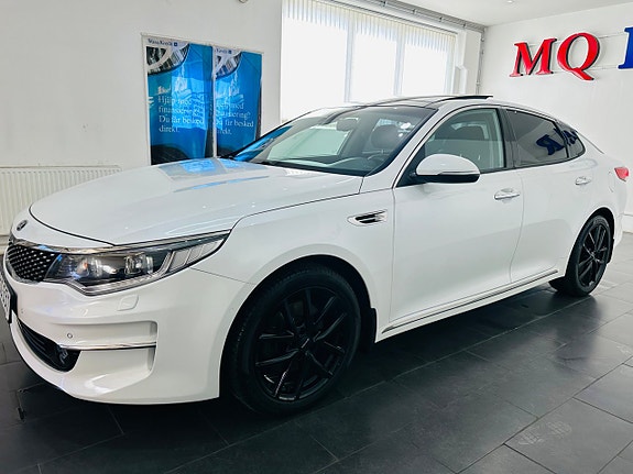 Kia Optima 5 of 25