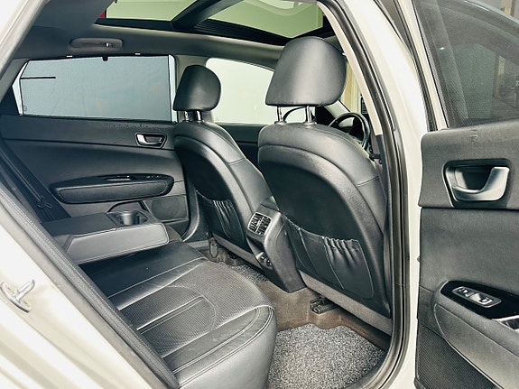 Kia Optima 17 of 25