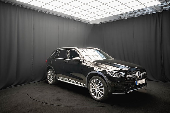 Mercedes-Benz GLC300 de 5 of 21