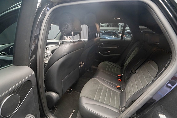 Mercedes-Benz GLC300 de 19 of 21