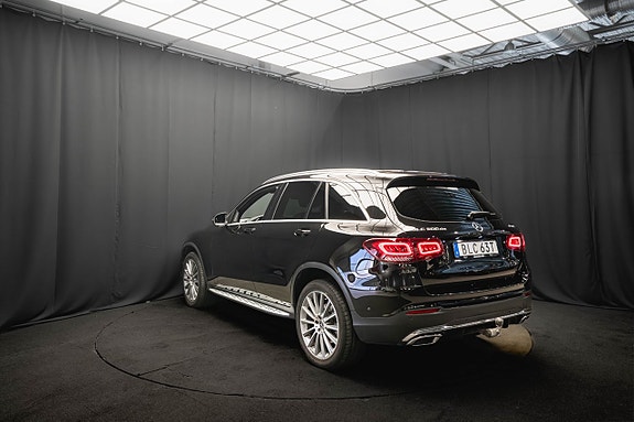 Mercedes-Benz GLC300 de 9 of 21
