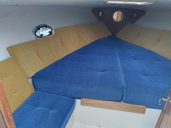 Daycruiser BAROSSA 8200, 840 hk 11 of 19