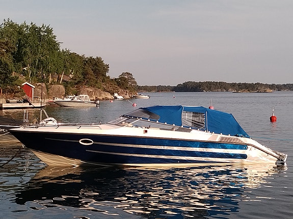 Daycruiser BAROSSA 8200, 840 hk 4 of 19