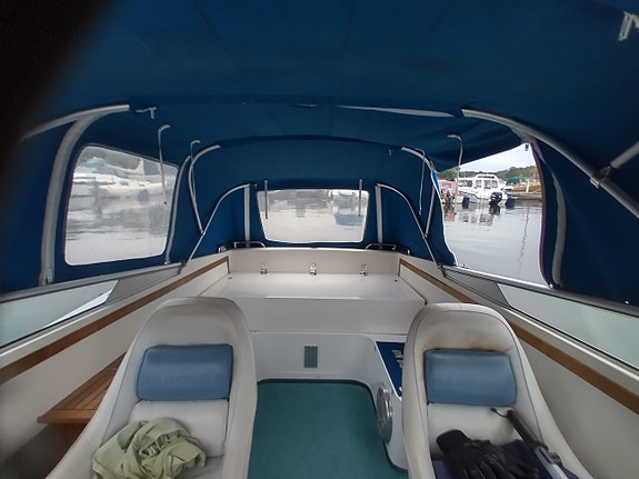 Daycruiser BAROSSA 8200, 840 hk 10 of 19
