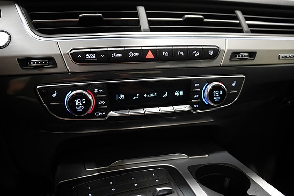 Audi Q7 20 of 30