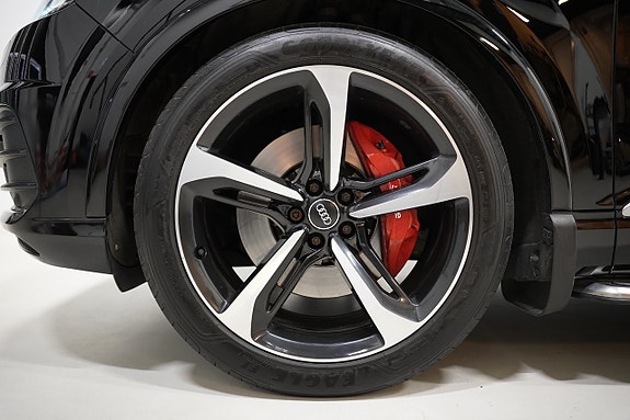 Audi Q7 6 of 30