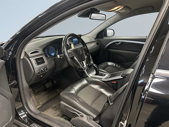 Volvo V70 7 of 20
