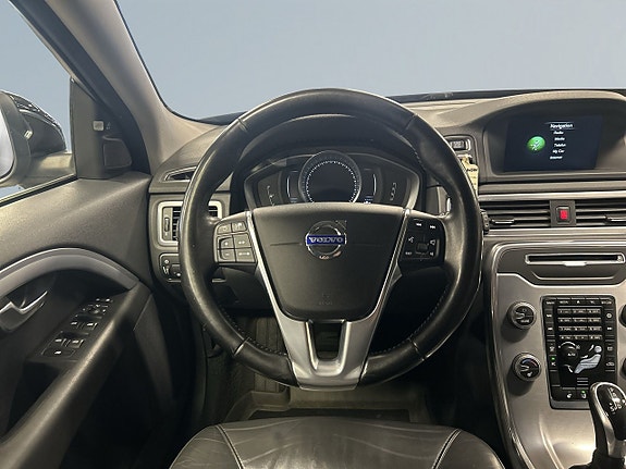 Volvo V70 9 of 20