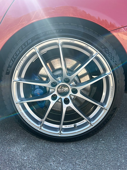 BMW 330e 3 of 14