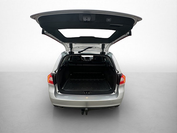 Volvo V70 22 of 30